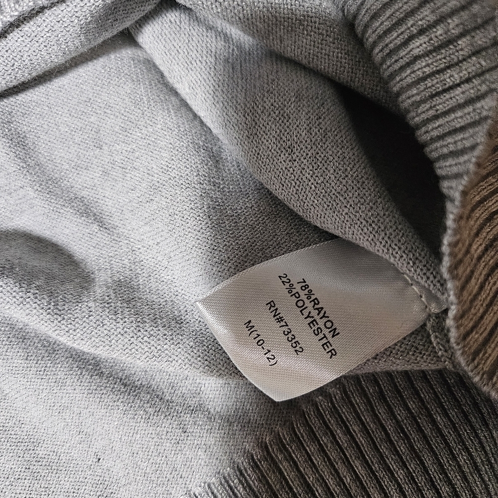 NEW Love Ellie Colorblock Hooded Knit Sweater Medium Pink Gray White - Picture 6 of 8